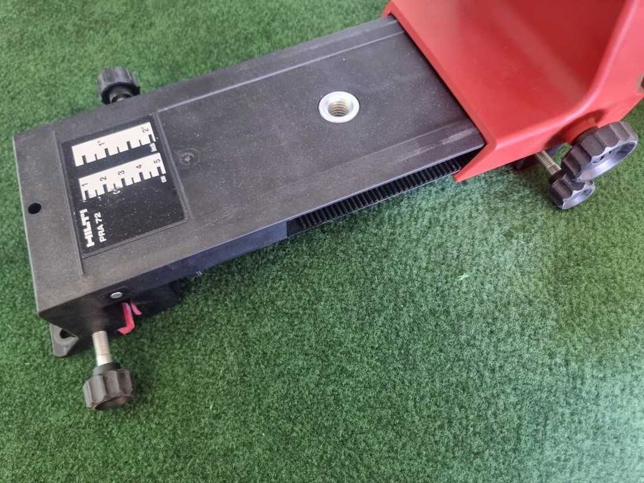 Hilti PRA 72 - стойла за стена за лазарен нивелир
