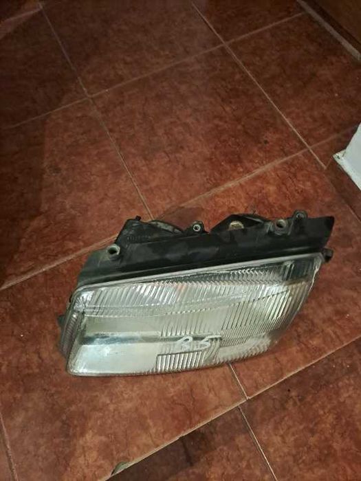 Far stanga VW Passat B5 an 1996-2000 original