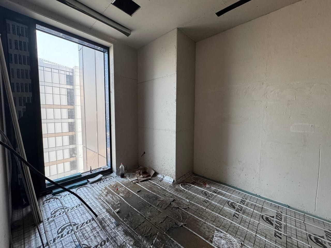 Срочно продается 2х ком квартира, ЖК Nest One, ор-р:Tashkent City,59м²