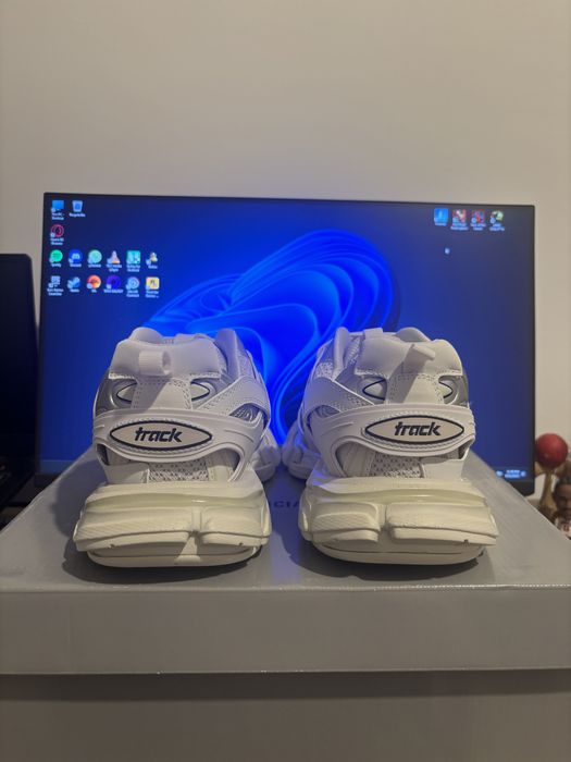 Balenciaga Track