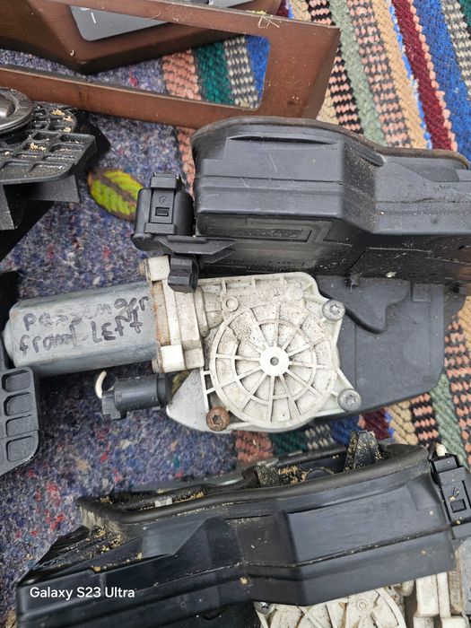 Продавам части за БМВ Е65/66