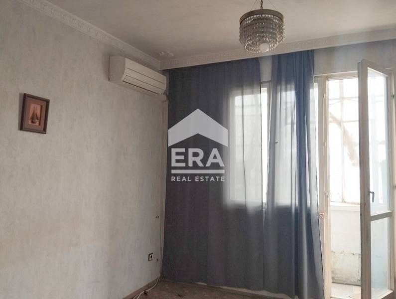 Продава се Четиристаен апартамент в Варна, Младост 1 - 79 кв.м за 1836 €/кв.м - Снимка #1