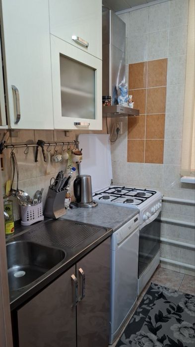 Продаётся квартира своя,Гулистан, Алгоритм 77 серия