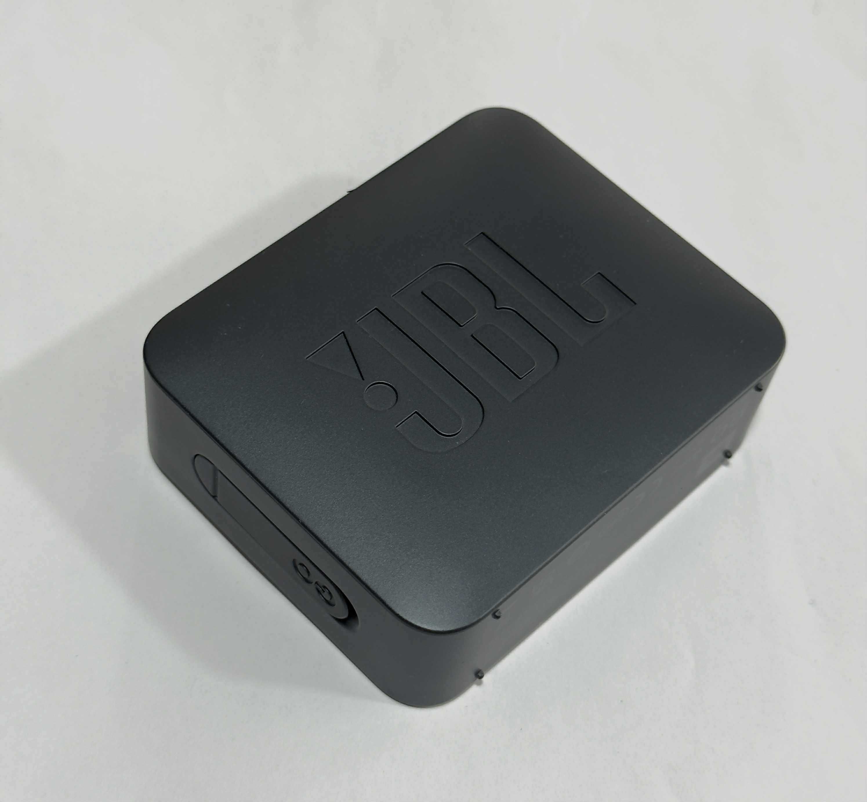 Bluetooth колонка JBL GO ESSENTIAL