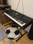 Orga Korg PA300 cu stativ