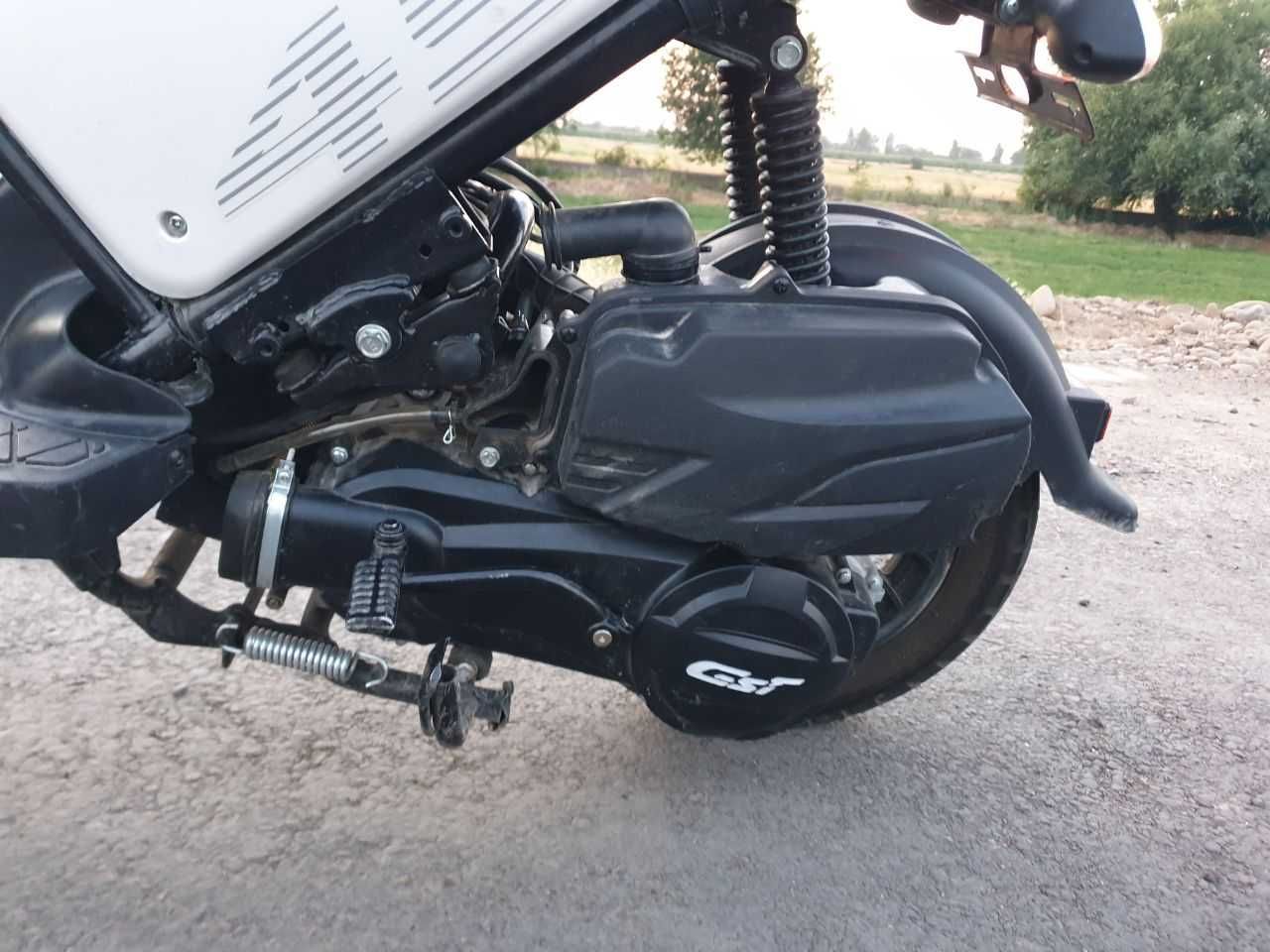 skuter sotiladi 150cc GTS mator