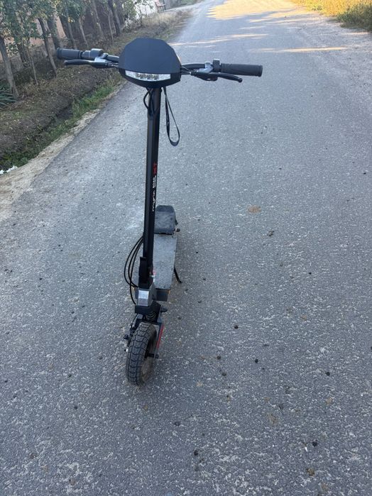 Trotinetă electrică