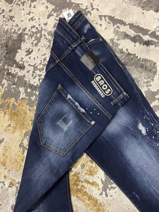 Blugi DSQUARED-Poze reale 100% Calitate superioara !