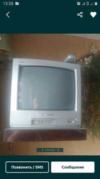 Цветной телевизор с тюнером на тюльпановых