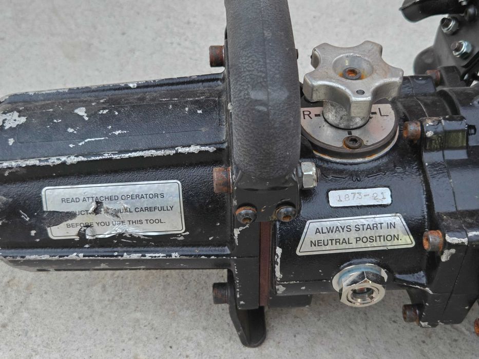 Robel Bahnbaumaschinen– бензинов ударен гайковерт за ЖП инфраструктура