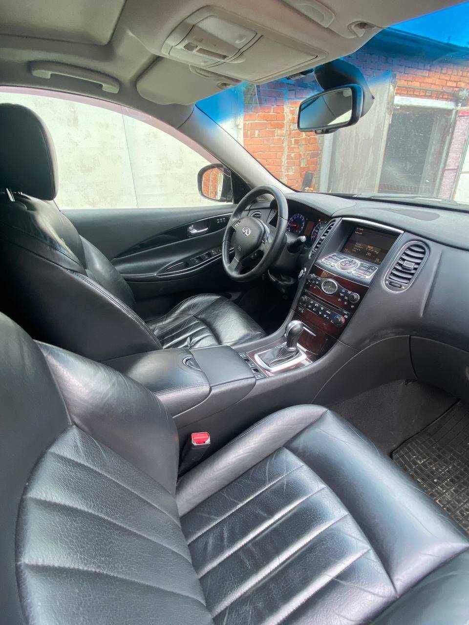 Infiniti EX35 2009