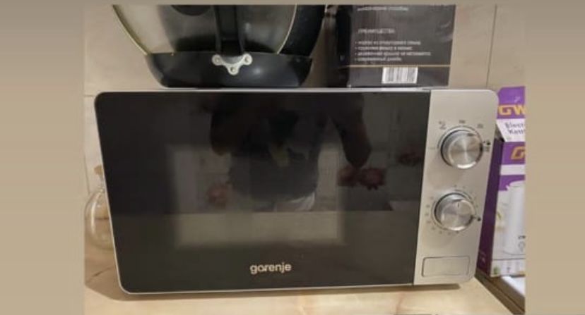 Продам микроволновку и пылесос