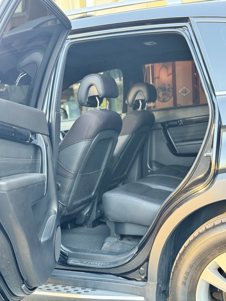 Chevrolet Captiva 3/4 qilingan 2013-yil