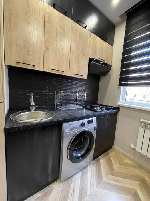 Ц-4/ ор-р: Кафе Бухара/ 1 ком