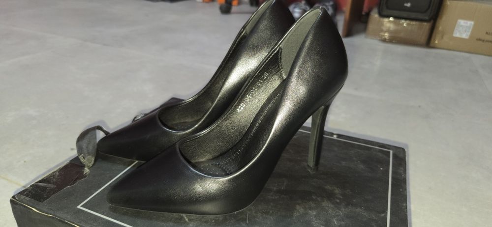 Туфли новые 35 размер