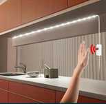 Banda Led cu senzor si alimentare USB, 5 metri Lumina Rece 6500k
