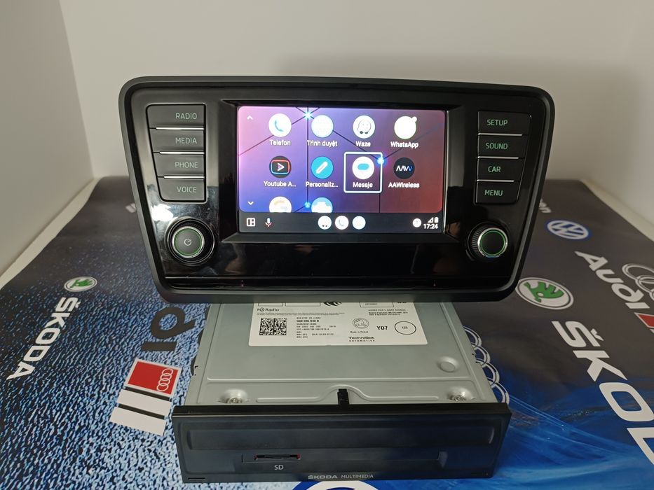 Vând navigație Mib2 Octavia 3 Skoda Bolero / Amundsen