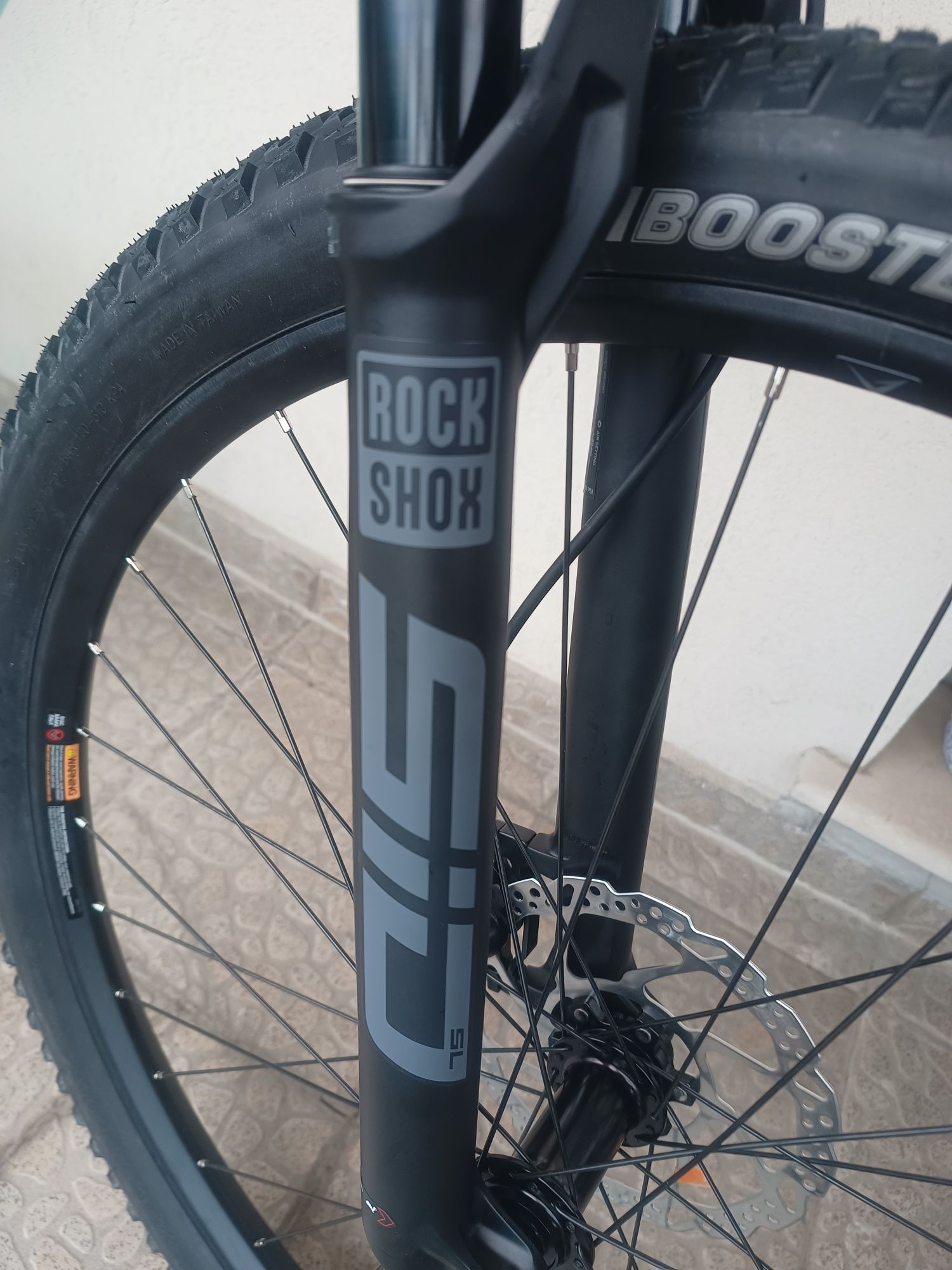 Чисто нов карбонов MTB велосипед Bianchi XL
