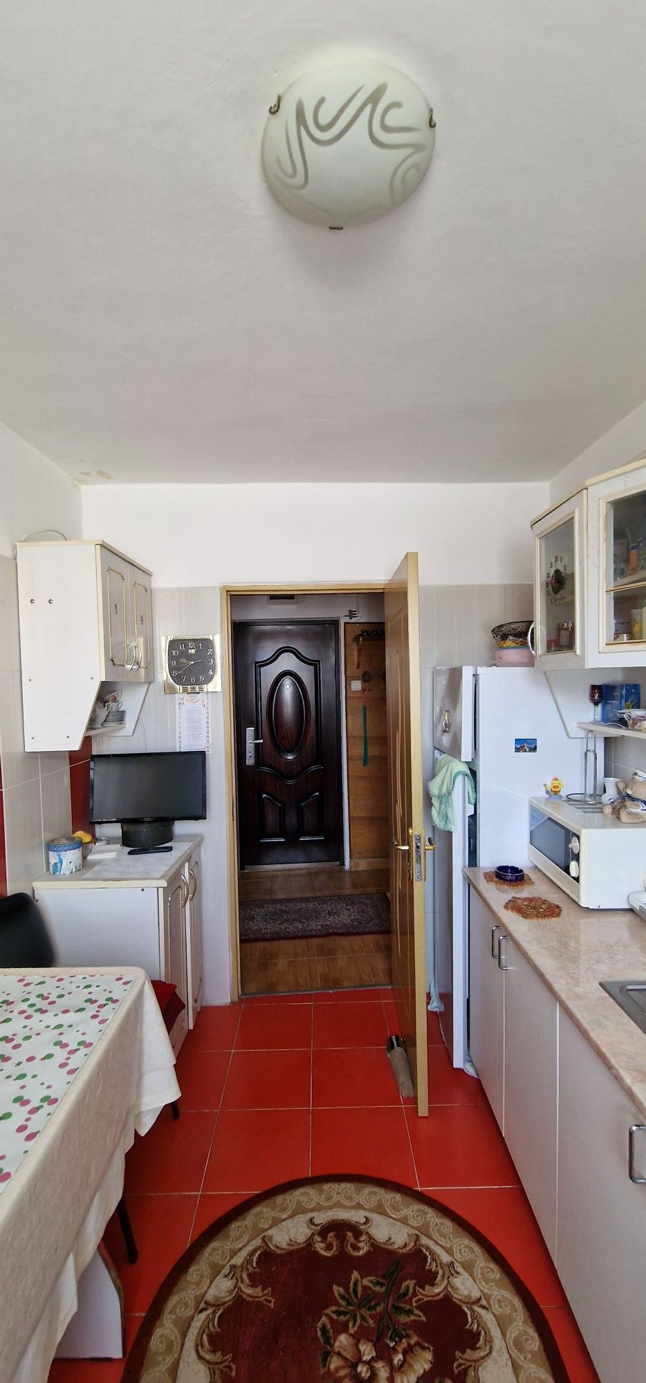 Apartament 2 camere decomandat, Ultra centrală Roman, investitie