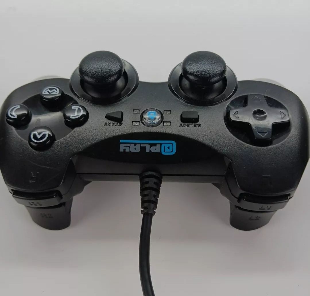 Жичен контролер AtPlay, предназначен за PlayStation 3.