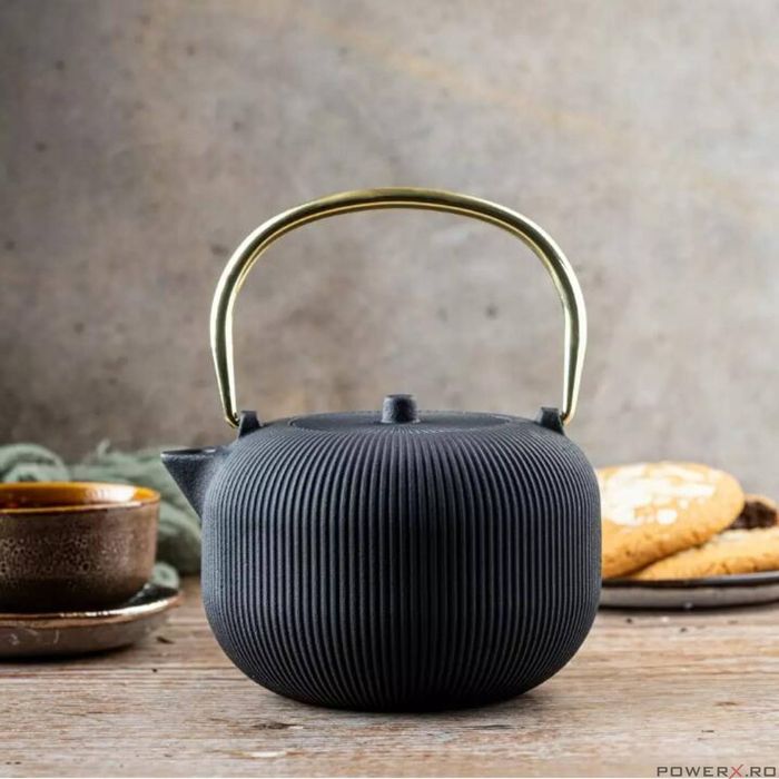 Ceainic din fonta cu strecuratoare, interior emailat, 1l, negru cu
