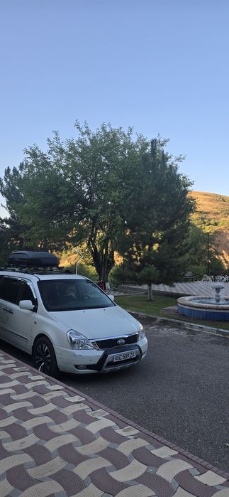 Kia Carnival miniven