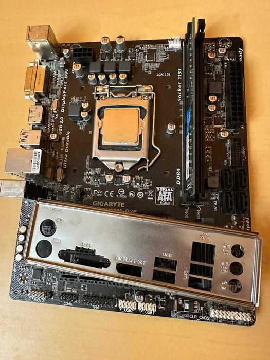 Super OFERTA Kit Placa de baza Gigabyte H110 Intel i5 6600 + 16gb DDR4