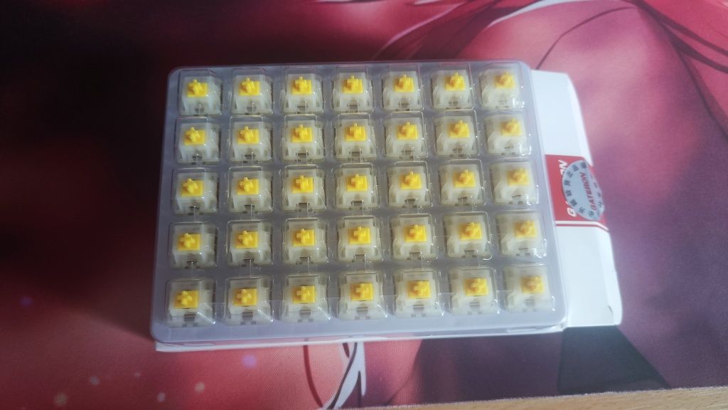 (35бр.) Gateron Milky Yellow KS-3X1 Pre-lubed суичове