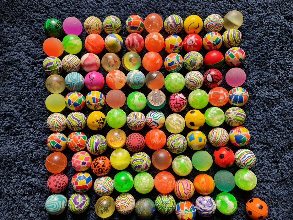 Гумени топчета, малки и големи