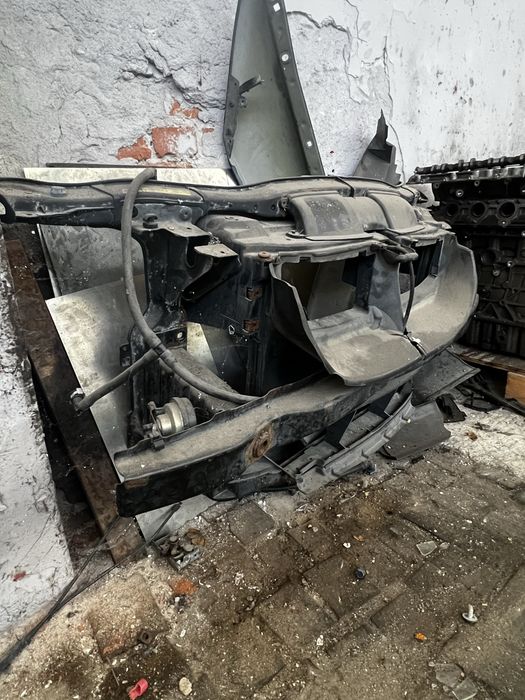 Предна маска за бмв е92 (2007)