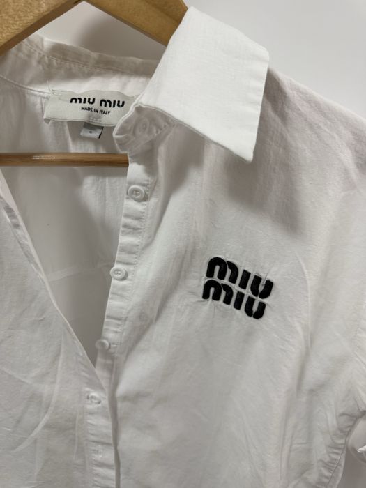 Риза miu miu и дрехи