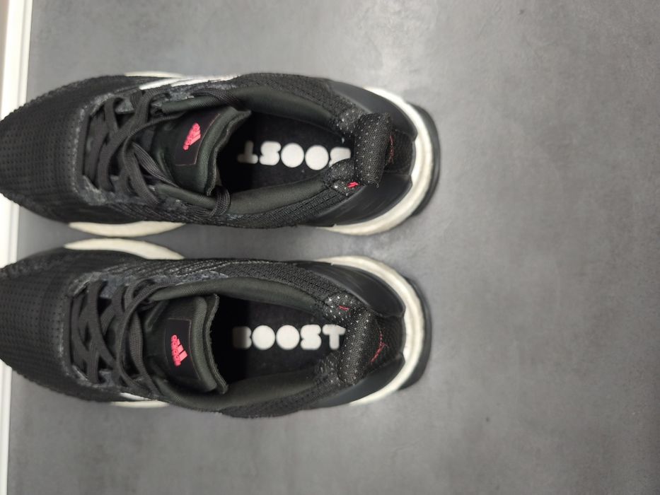 Дамски маратонки Adidas boost