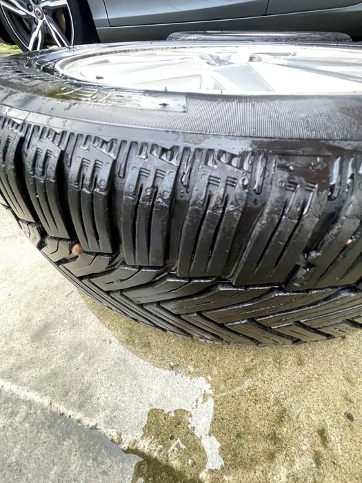 Зимни гуми с оригинални джанти Волво 6.5Jx16x52,5