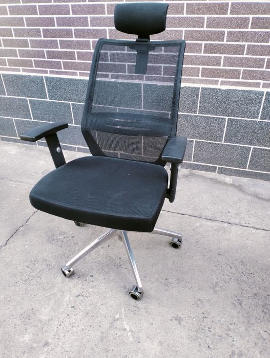 Кресло офисное качественное