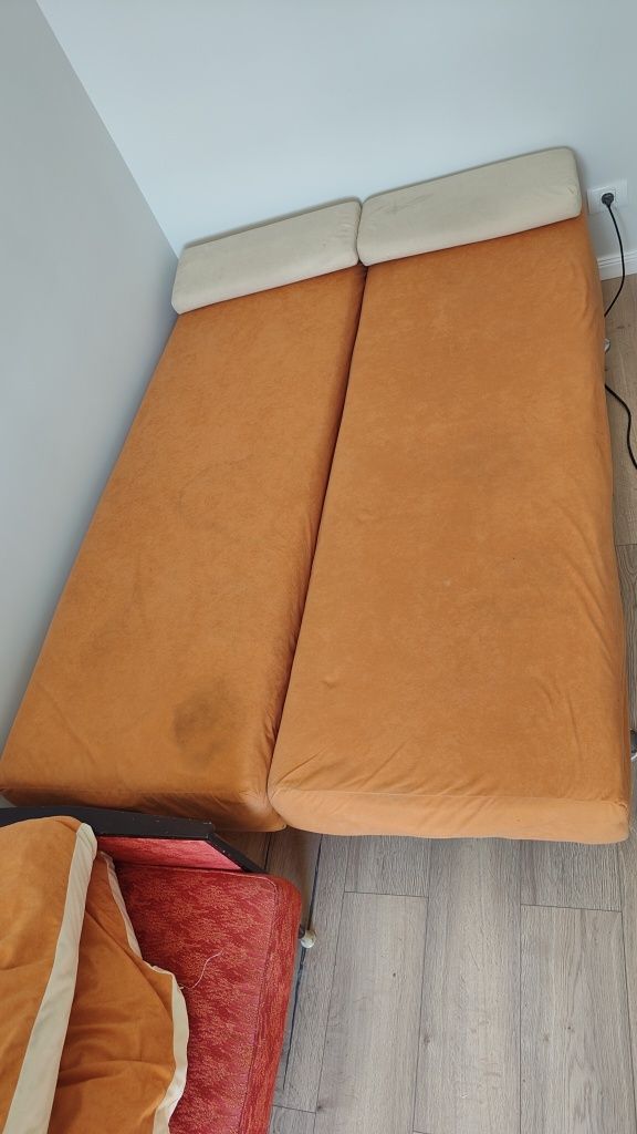 Canapea extensibila stare buna