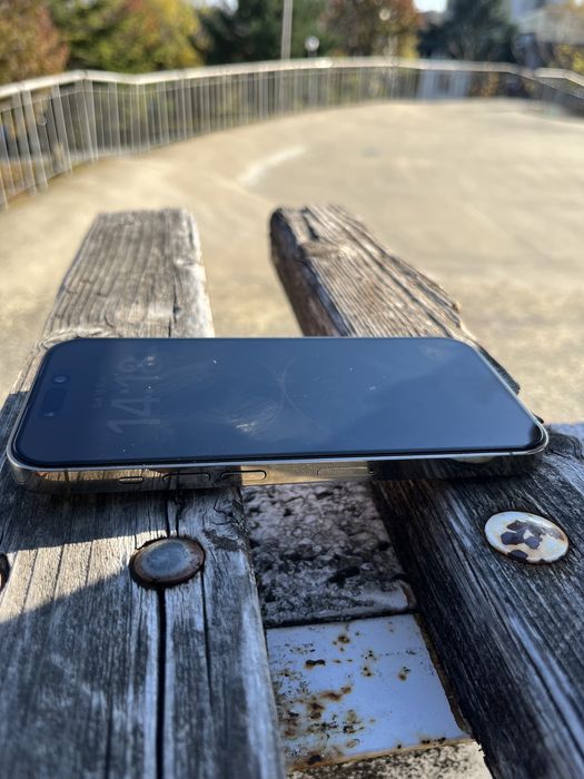 Продавам Iphone 14 Pro 128GB/80%