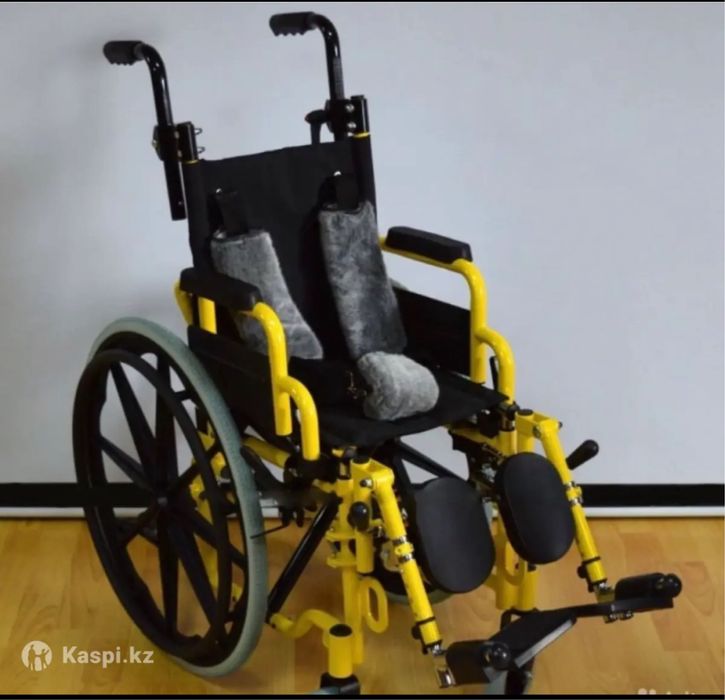 Продам коляску для детей Дцп