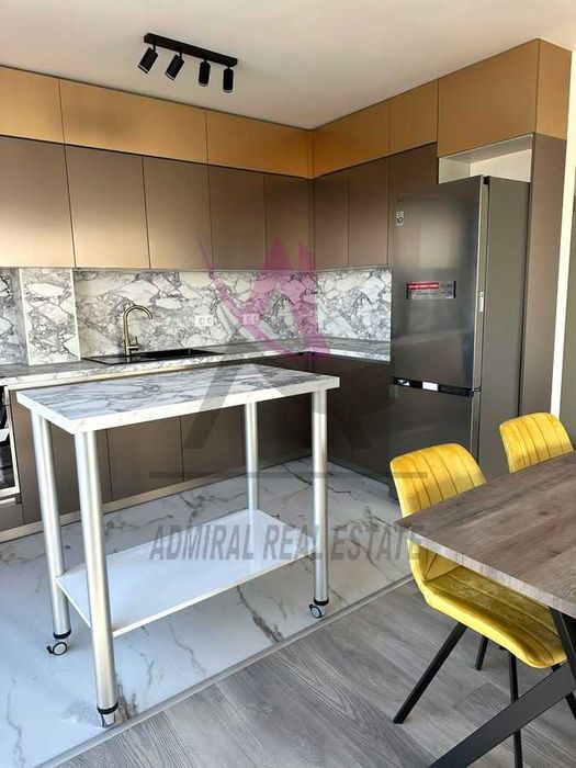 Дава се под наем Двустаен апартамент в Варна, Левски - 66 кв.м за 500 € - Снимка #1