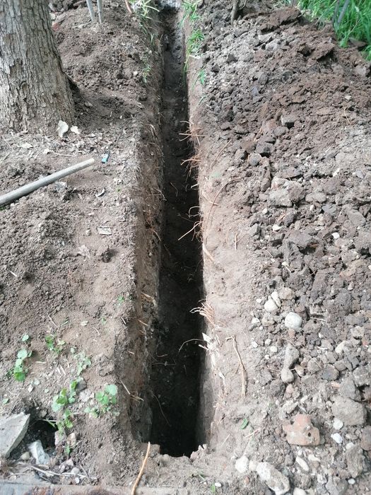 Execut sapatura manuală servici curătenie