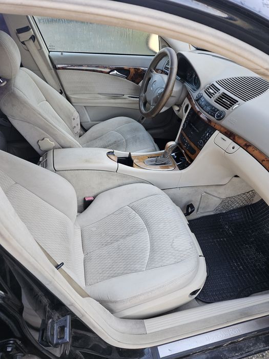 Mercedes Benz E class