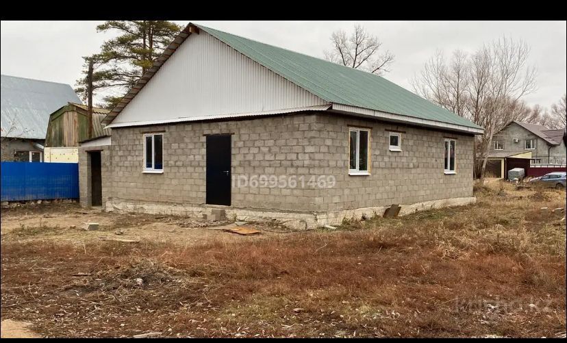 Продам дачный участок после Селекционного моста направо