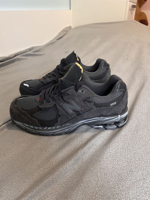 New balance 2002r black phantom