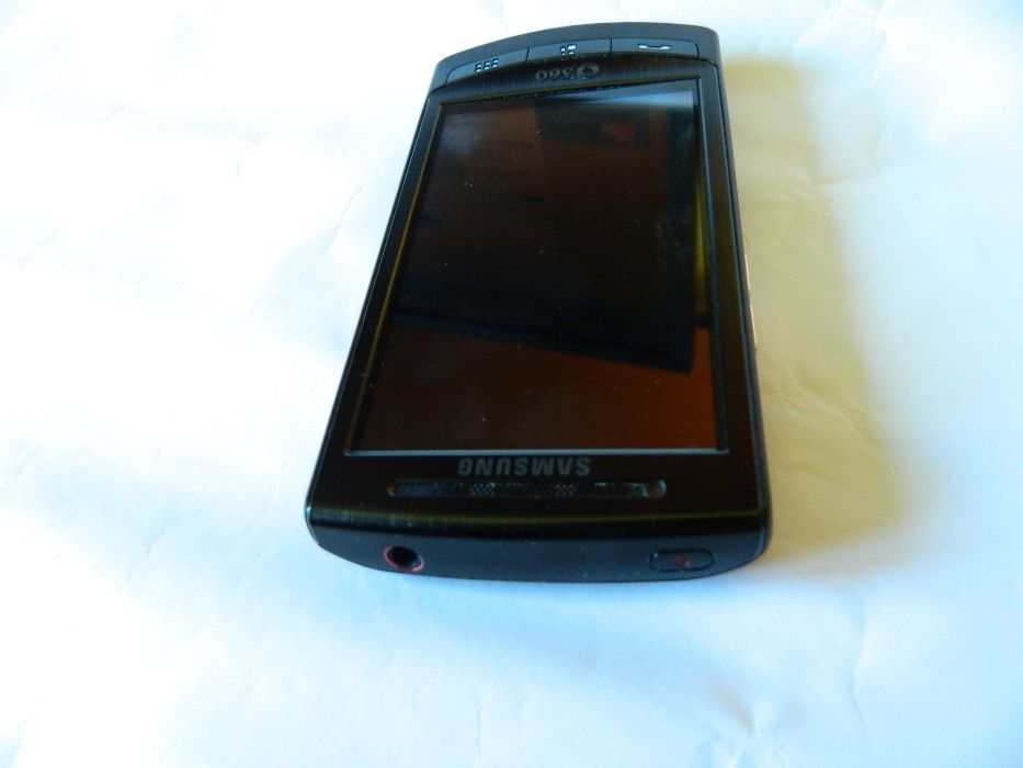 Samsung GT-I8320 cu incarcator , LIBER de retea , accepta DIGI