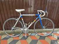 Bicicleta semircursiera