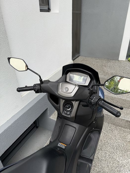 Scuter Yamaha Nmax 155