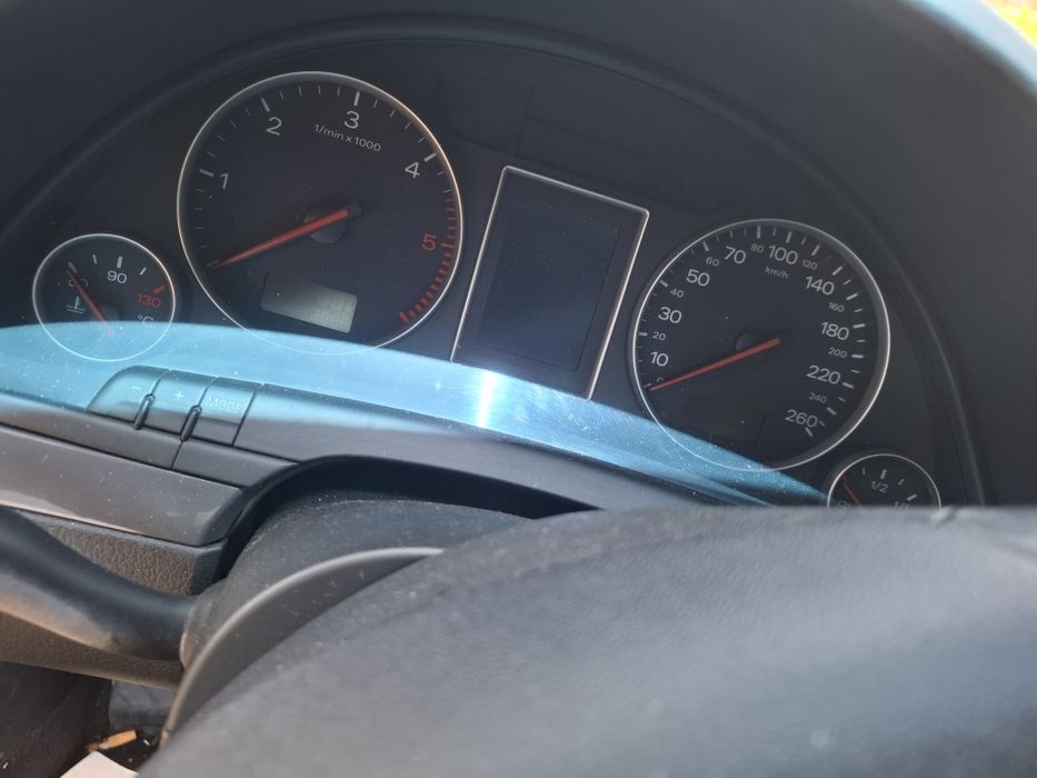 Audi A4 B7 1.9TDI 131к.с. Automatic / Ауди А4 1.9ТДИ 2003г. На Части