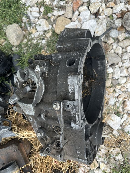 Скоростна кутия за VW Sharan