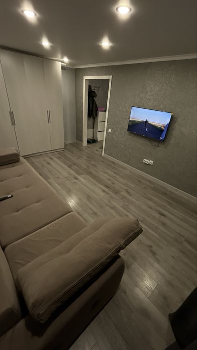 Сдам 2-х комн. кв на 19 мкр