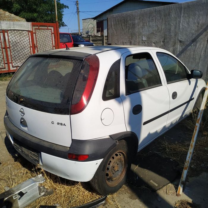 Dezmembrari  Opel CORSA C  2000  > 2009 1.0 Benzina