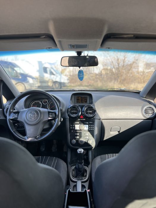 Opel Corsa D 1.3 CDTI – 2010 – Econom și Fiabil